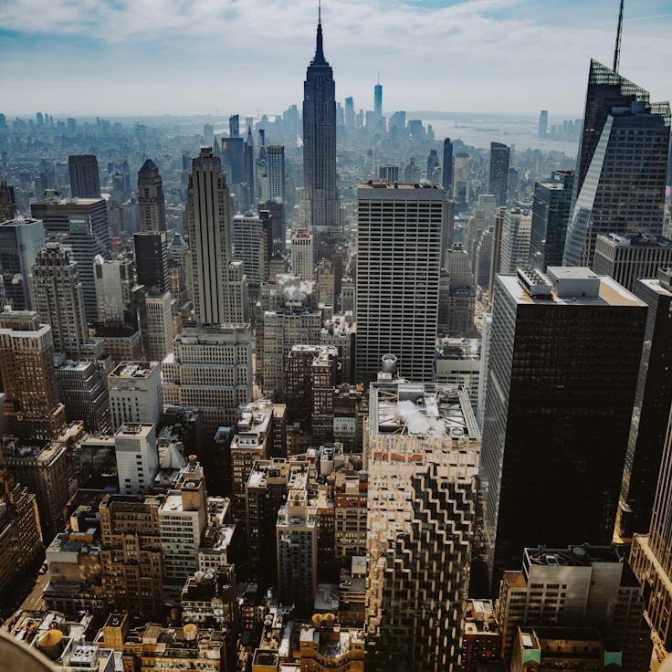 Family routine and school logistics in Madrid